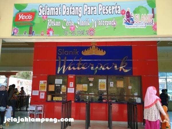 Slanik Waterpark, Wahana Air Terbesar di Lampung - Jelajah ...