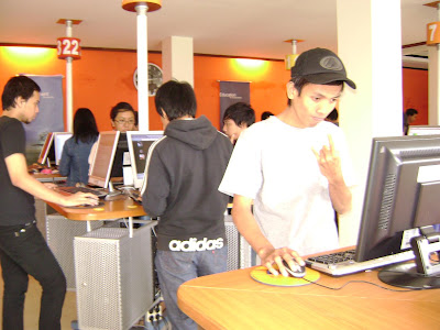 UG Internet Lounge