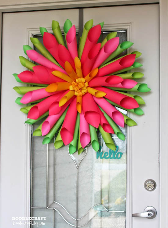 Doodlecraft - Spring Dahlia Wreath