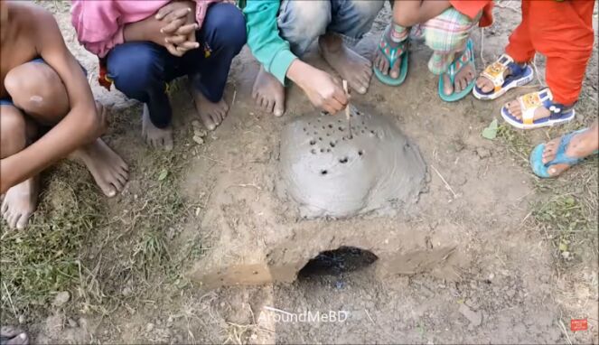 Cara Bocah Ini Masak Telur Rebus Tanpa Air Sungguh Brilian