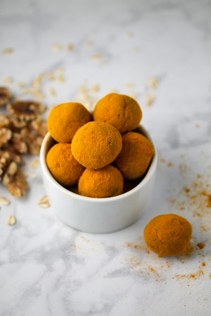Turmeric Date Balls - 101 Healthy Snack Recipes