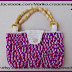 Bolso veraniego blanco y morado