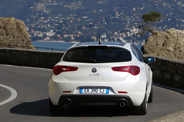 2011 Alfa Romeo Giulietta Rear View