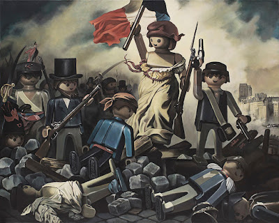 A l’écran s’affiche le tableau “La liberté guidant le peuple” d’Eugène Delacroix, détourné avec des Playmobil.