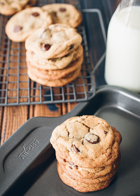 vanilla chocolate chip cookies