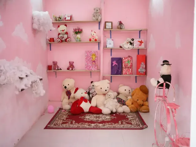 pink wallpaper