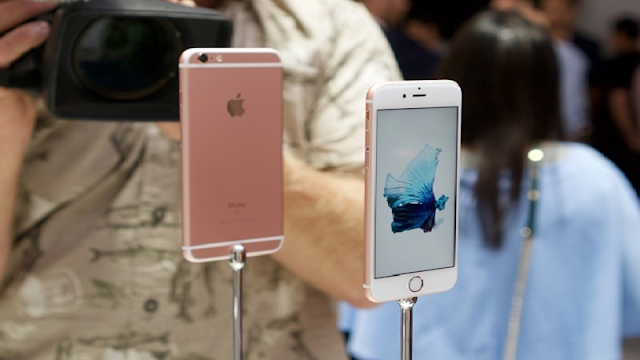 Giá iPhone sẽ không giảm cuối năm 2015 và đầu năm 2016