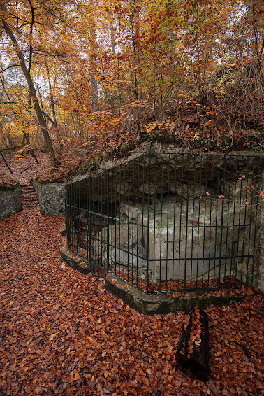 Grotte aux cristaux, forêt de Fontainebleau