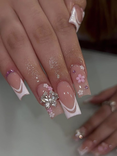 Autumn Bliss: Top September Nails Designs