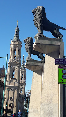 Camí de Sant Jaume de Compostela - Fuentes de Ebro a Saragossa, Pont de Pedra a Saragossa