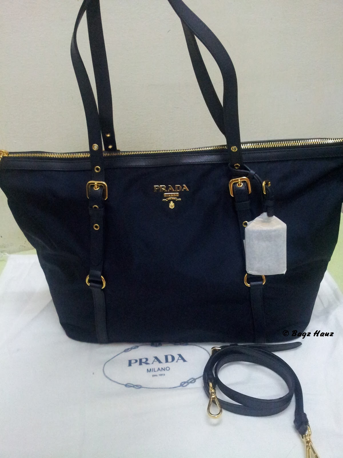 PRADA BR4253 in Navy Blue