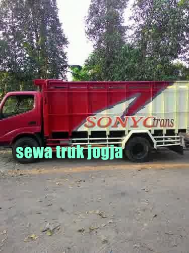 sewa truck yogyakarta