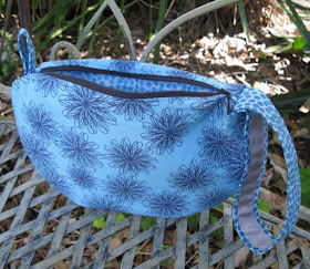 Retro Reticule crafted by Pam @ Threading My Way