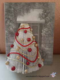 Árbol-navideño-con-libro-Anuskalandia