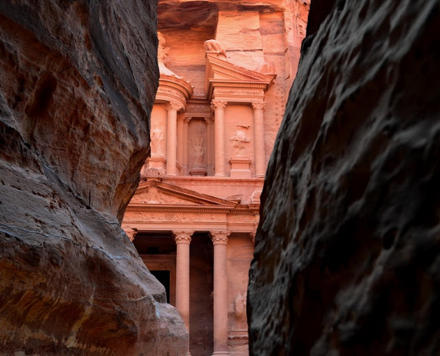 Petra , The Rose city