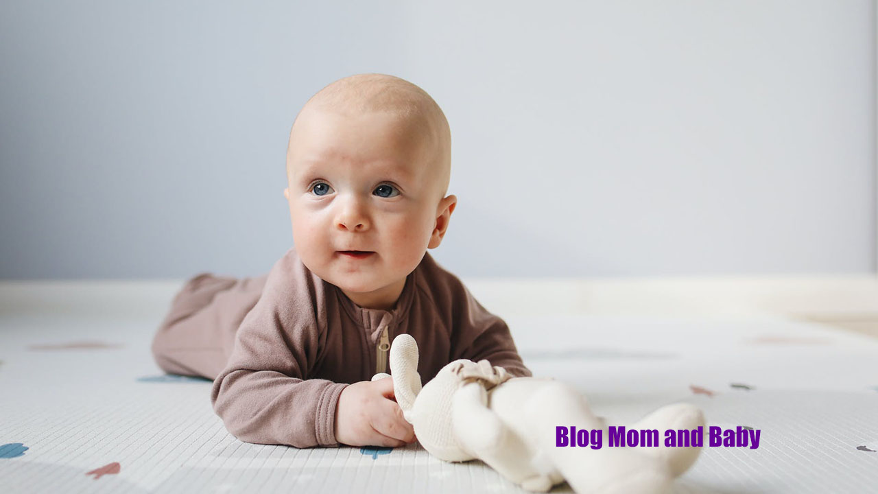 5 Cara Alami Menumbuhkan Rambut Bayi dengan Cepat dan Aman