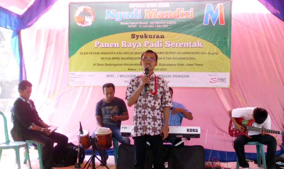 Pembawa Acara Pengajian Maulid Nabi Bahasa Jawa - Marhaban 