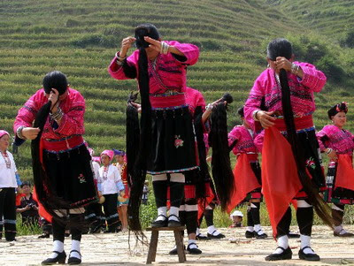 Unik, Desa Rambut Panjang di Cina