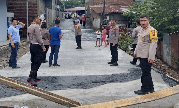Kehadiran AKBP R.T.S. Simanjuntak Bersama PJU Polres Gowa, Membuat Arus Lalulintas Menjadi Lancar 