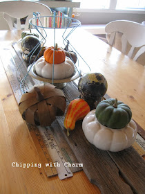 Chipping with Charm: Fall Centerpiece...http://chippingwithcharm.blogspot.com/