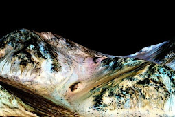 NASA Umumkan Penemuan Air Yang Mengalir Di Permukaan Mars