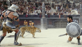 Escena de Gladiator (2000) de Ridley Scott y protagonizada por Russell Crowe