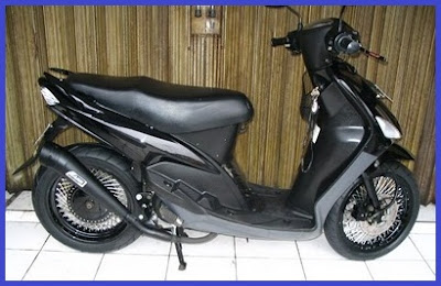 Modifikasi Yamaha Mio Sporty_Racing Blac Rider - Kumpulan Gambar Modifikasi Motor.jpg