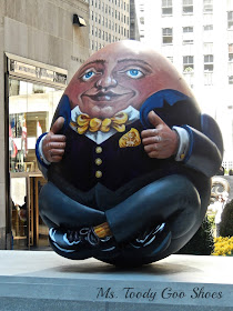 Faberge "Big Egg Hunt"  NYC --- Ms. Toody Goo Shoes