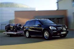 Mercedes Benz GL500 Wallpaper