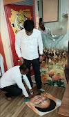उस्मानाबाद शिवसेना कार्यालयातील आ.तानाजी सावंत यांचा फोटो हटवला:    डोक्यावर घेतलं होत आता पाया खाली घेवू