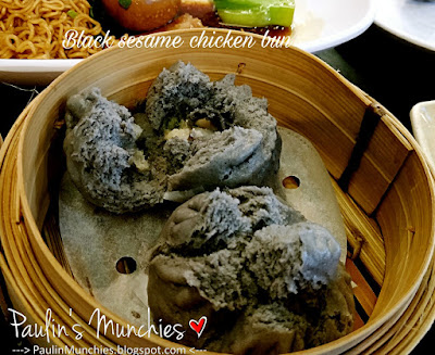 Paulin's Munchies - Bao Today at Somerset 313 - Black sesame chicken bun