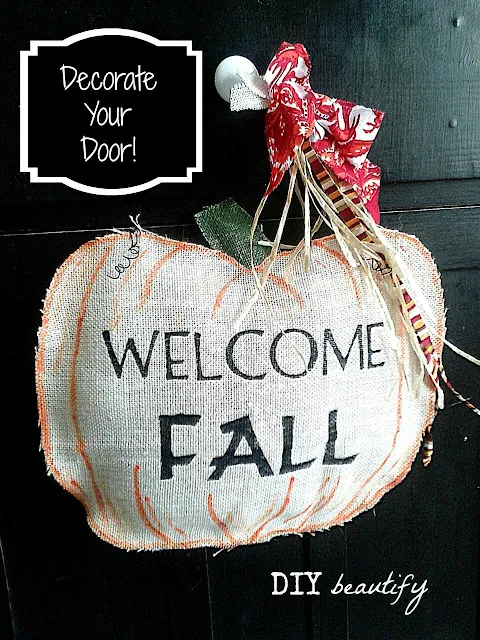 Fall Burlap door hanging www.diybeautify.com