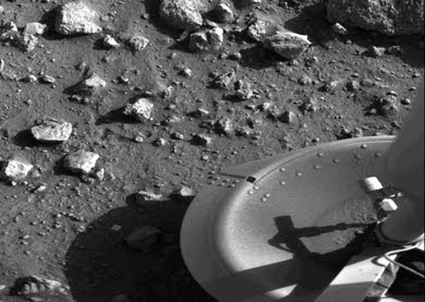 First photograph ever taken on the surface of the planet Mars