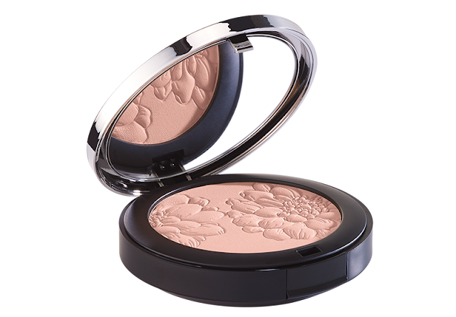 Face_820_teint_poudre_perfectrice_eclat_shade