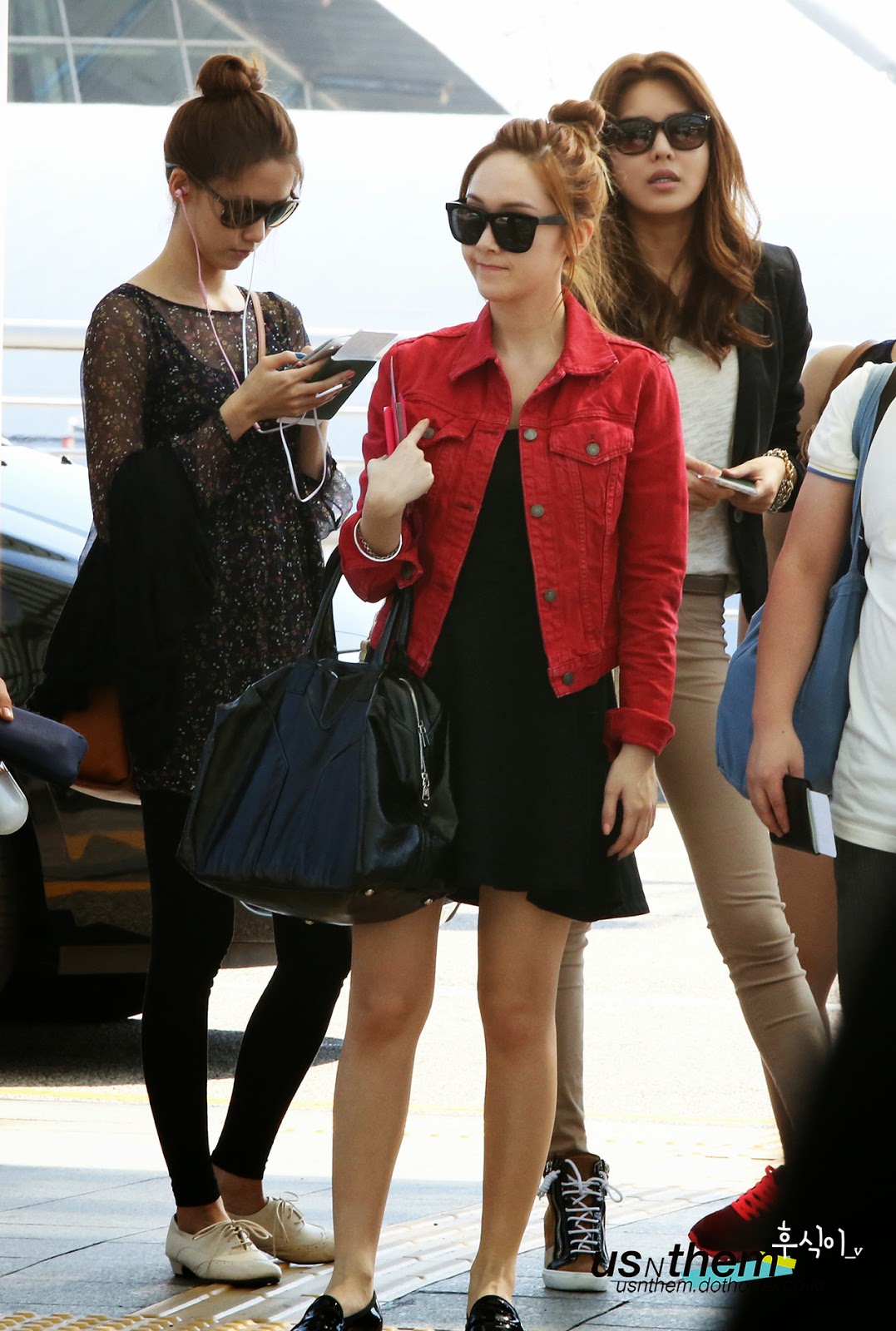 Girls' Generation airport fashion ~ Into K-POP World