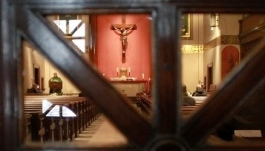 Iglesia Católica dismiye fieles