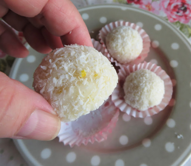 No Bake Lemon Coconut Balls