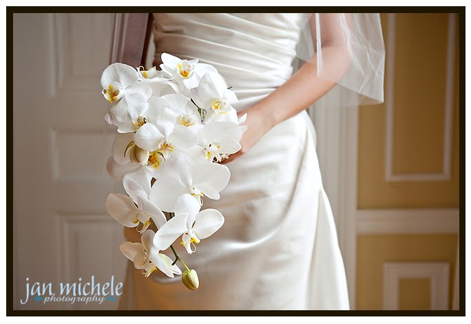 orchid bridal boquet