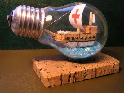What You Can Do With Old Light Bulbs (30) 22