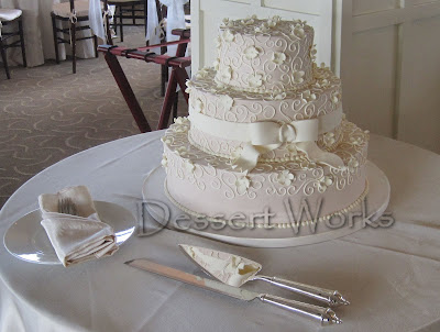 elegant wedding cakes pictures