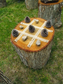 tree stump tic tac toe