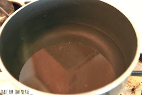 Water in pot | Table for Two, please?