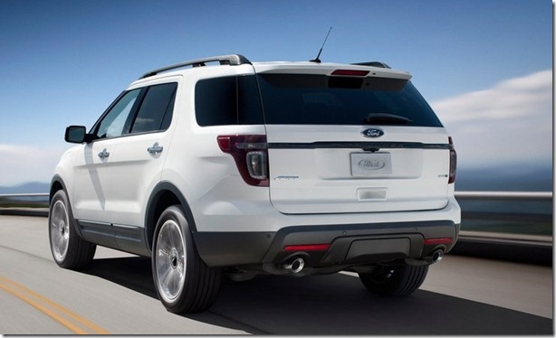 Ford-Explorer_Sport_2013_800x600_wallpaper_0a