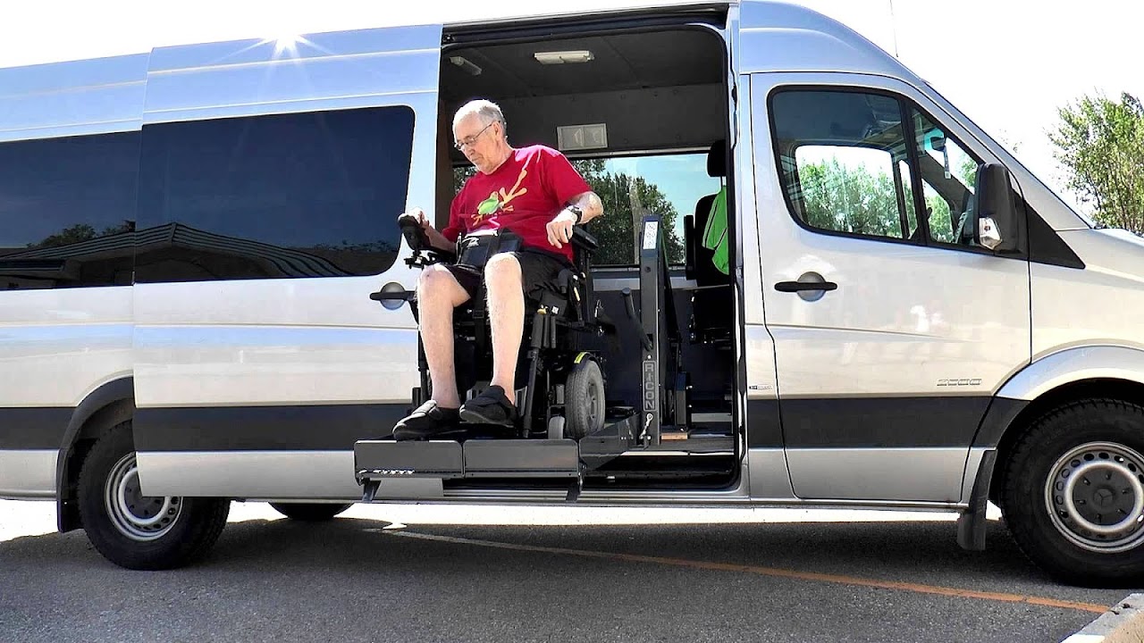 Wheelchair Lift Van Rental