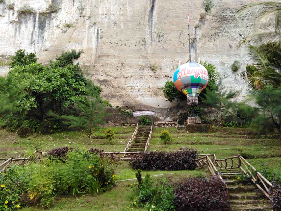 Pantai Menganti Kebumen