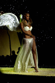 Tyra Banks Photo Gallery