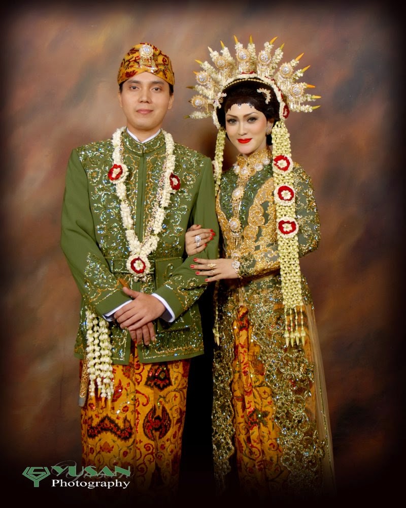 10 Model Kebaya Pengantin  Jawa  Timur  Modern Terbaru 2021