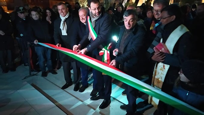 Inaugurazione piazza a Tito scalo, Scavone: “Rafforzare l’identità urbana. Adesso altri interventi per ridare centralità all’area”
