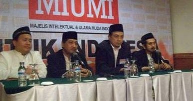 Contoh Naskah Pembawa Acara Berita Seputar Indonesia 