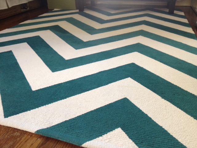 Chevron rug DIY